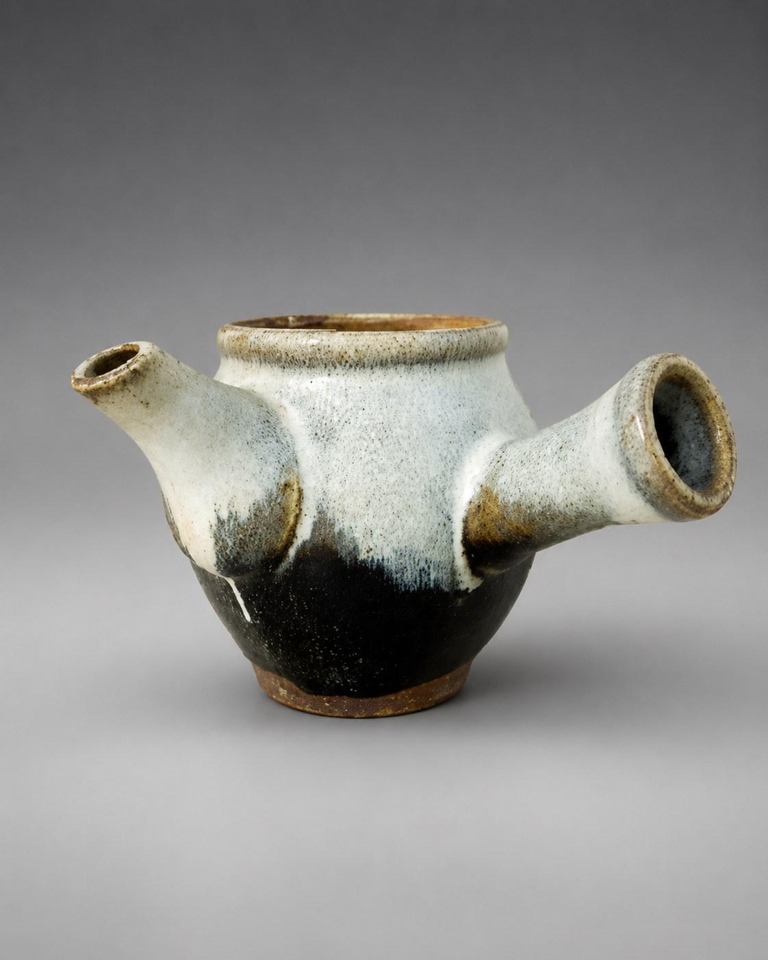Hamada Shoji — Kyusu / Teapot, poured glaze. A Stoneware kyusu [side-handled teapot] with Poured Glaze, Japanese stoneware, Showa period, 20th century.
